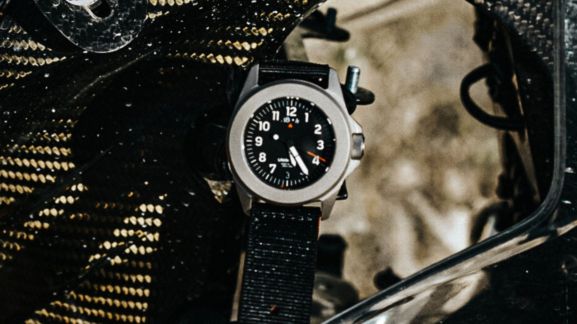 UT4-U-TI-GMT_3