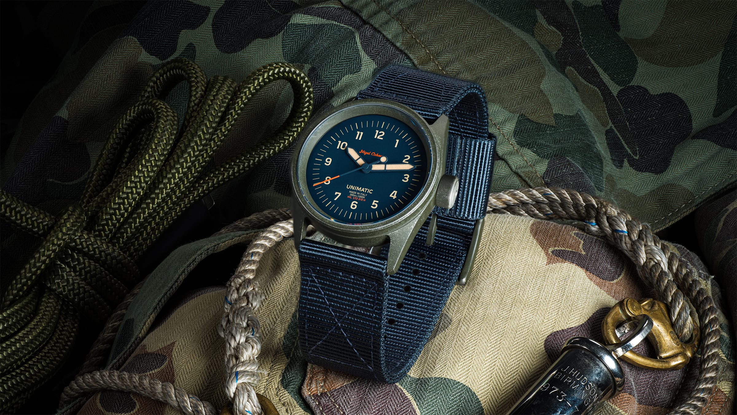 Editorial-UT5-TANC-16-9-08