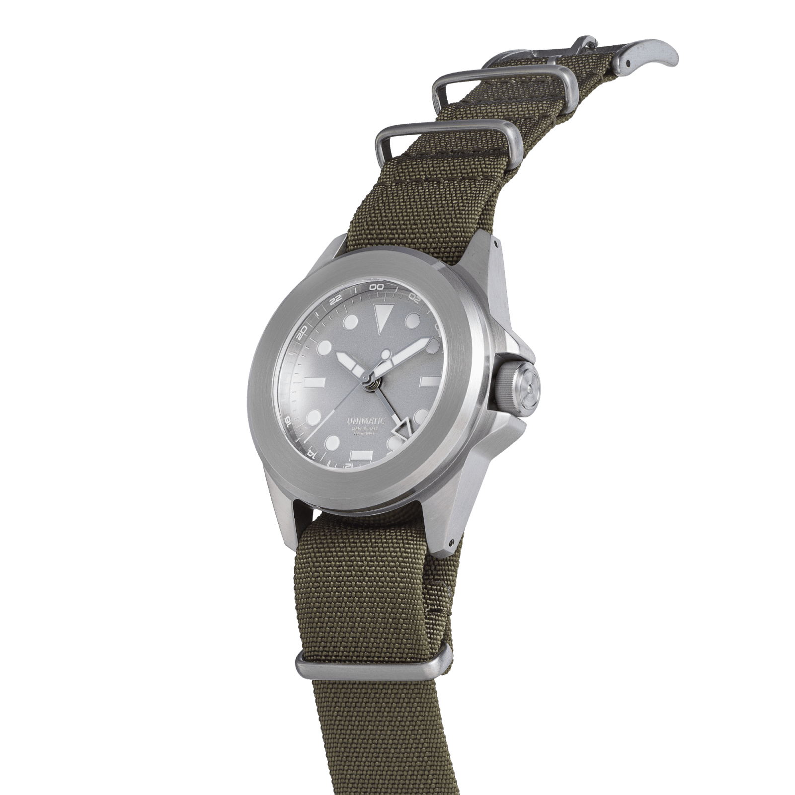 U4-GMT-AEG-Angle