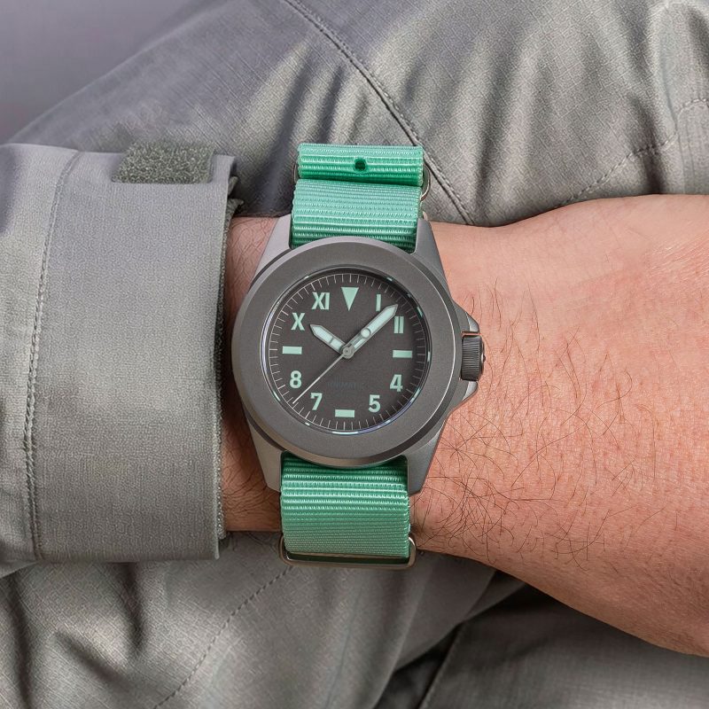 u4s_wristshot 1-1